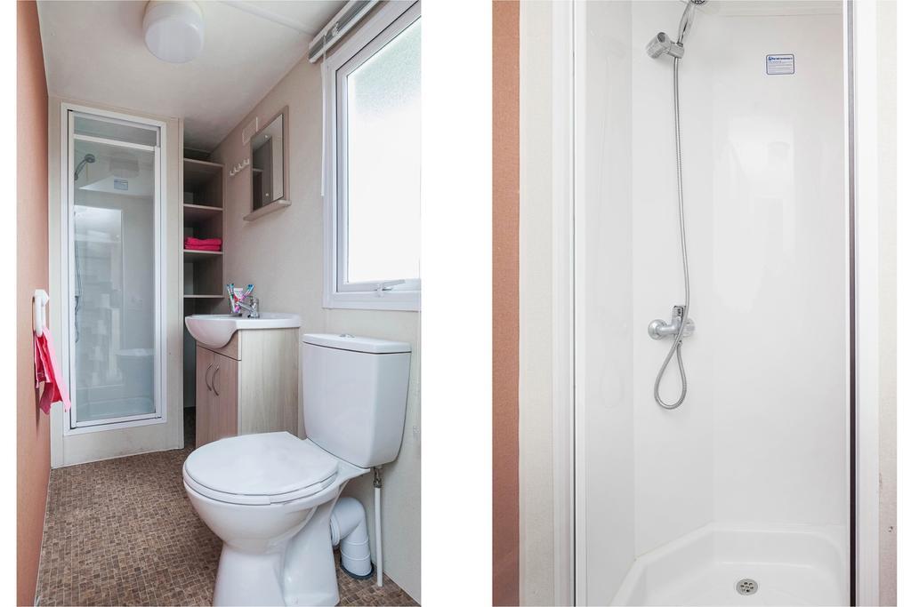 Oostappen Vakantiepark Riviera Beach Biddinghuizen Room photo