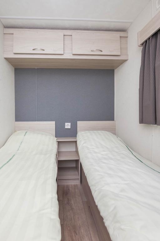 Oostappen Vakantiepark Riviera Beach Biddinghuizen Room photo